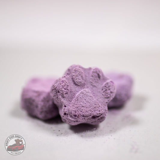 Pup-Ornaut Freeze-Dried Dog Ice Cream: Blueberry